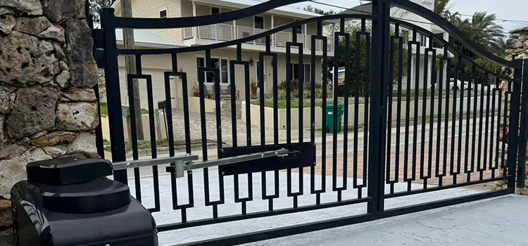 Swing Gate Opener with Keypad Carmichael